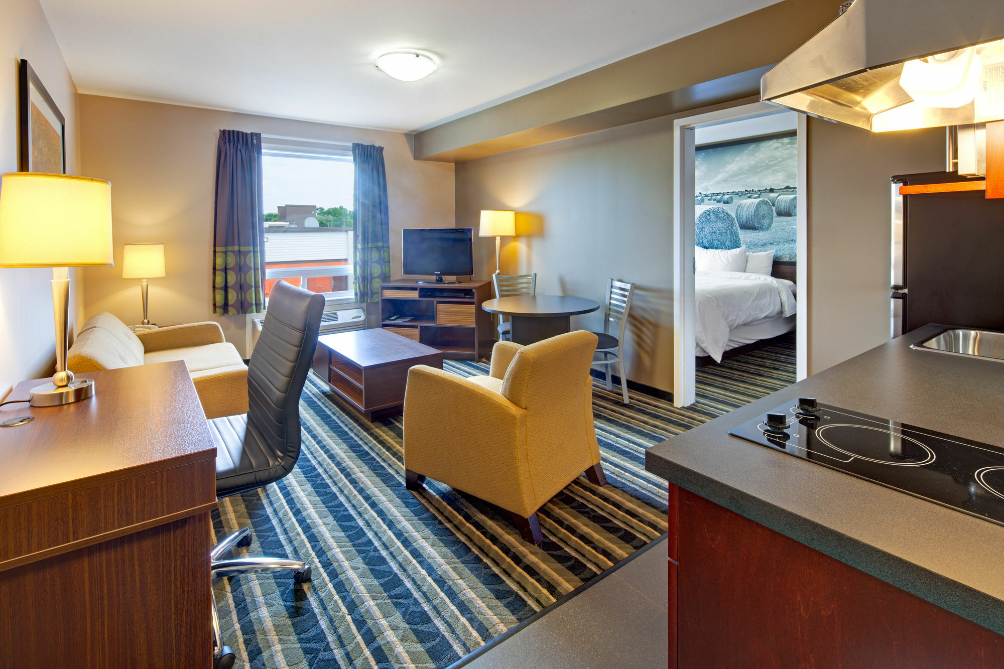Super 8 By Wyndham Brandon Mb Motell Exteriör bild